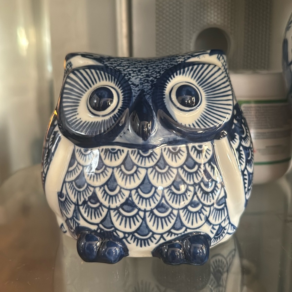 Owl figurine